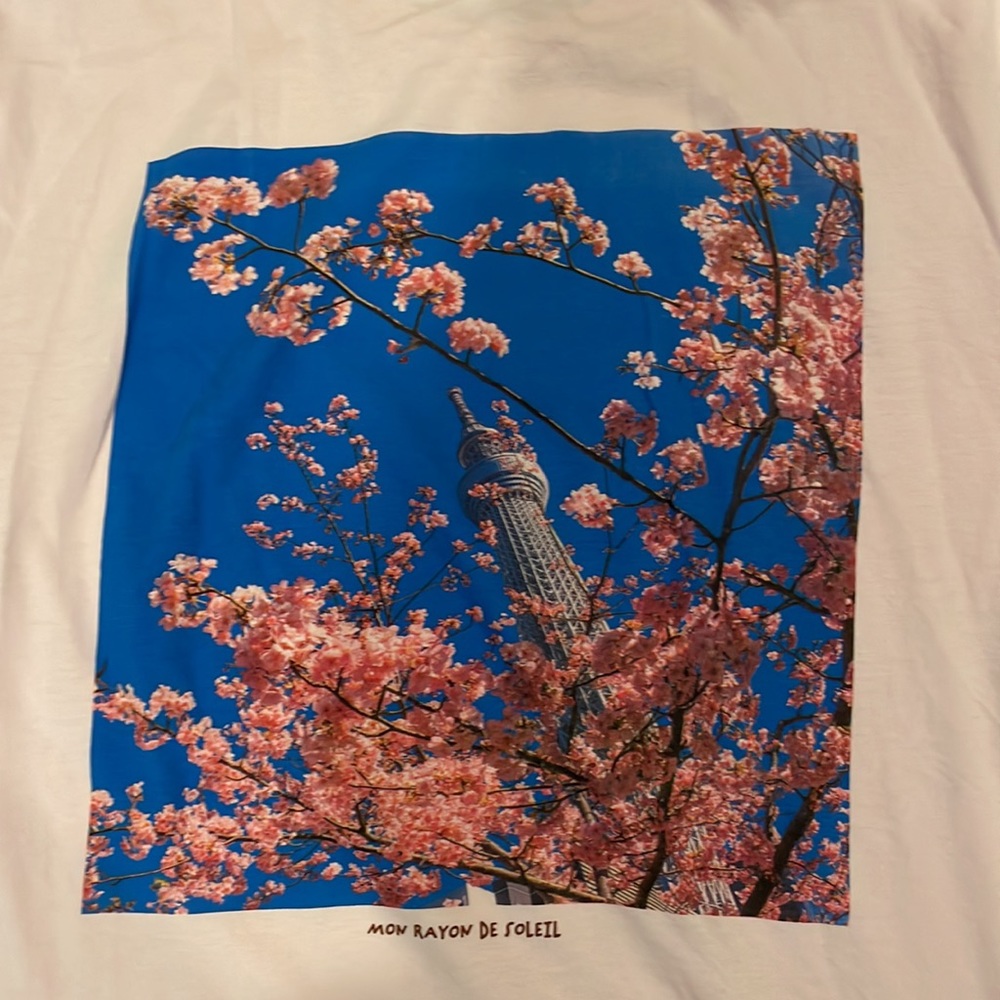H&M tee - Picture 3 of 4